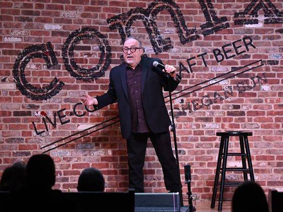 Spinnatos Comedy Magic